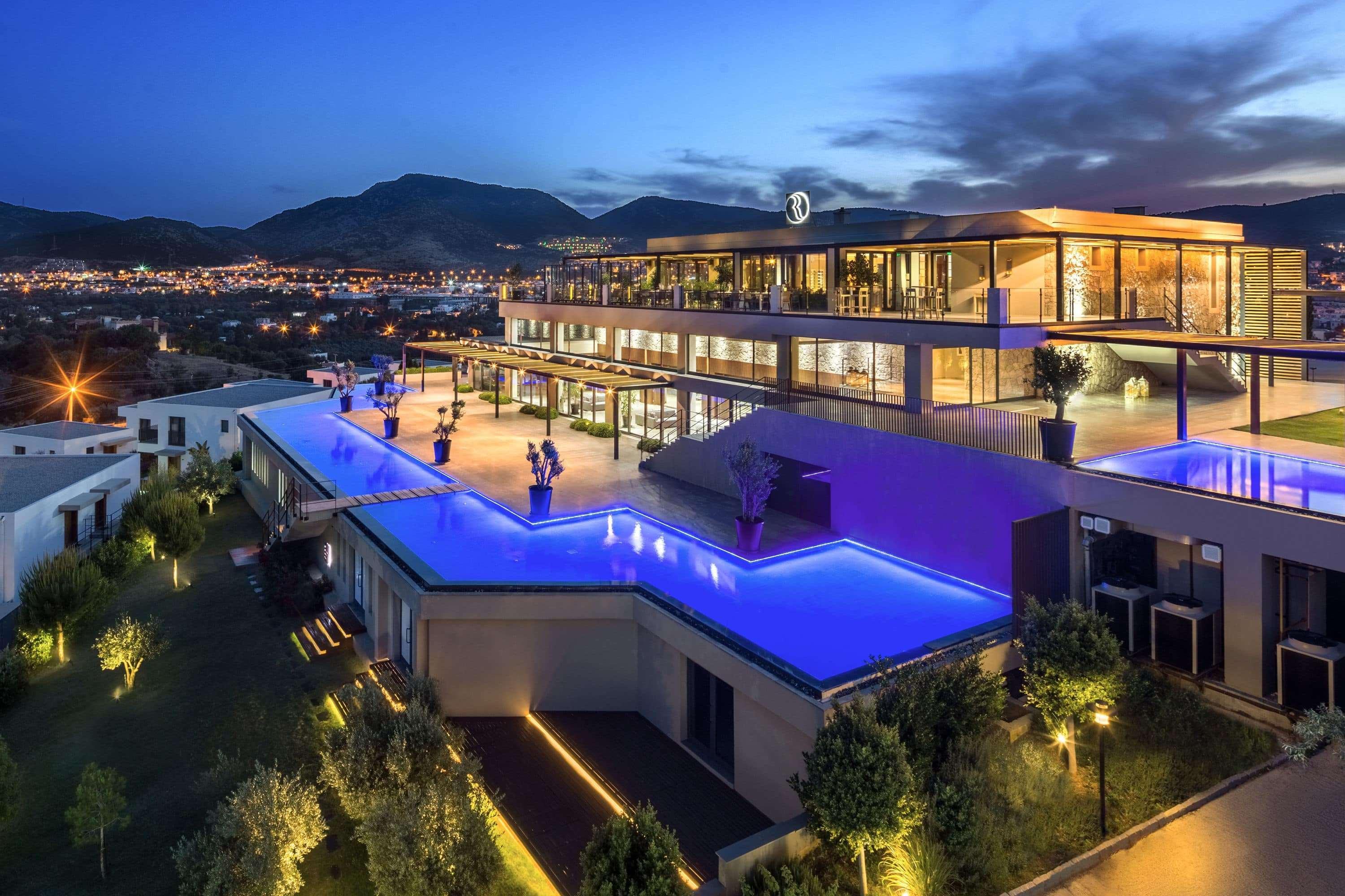 Отель Ramada By Wyndham Bodrum 5*