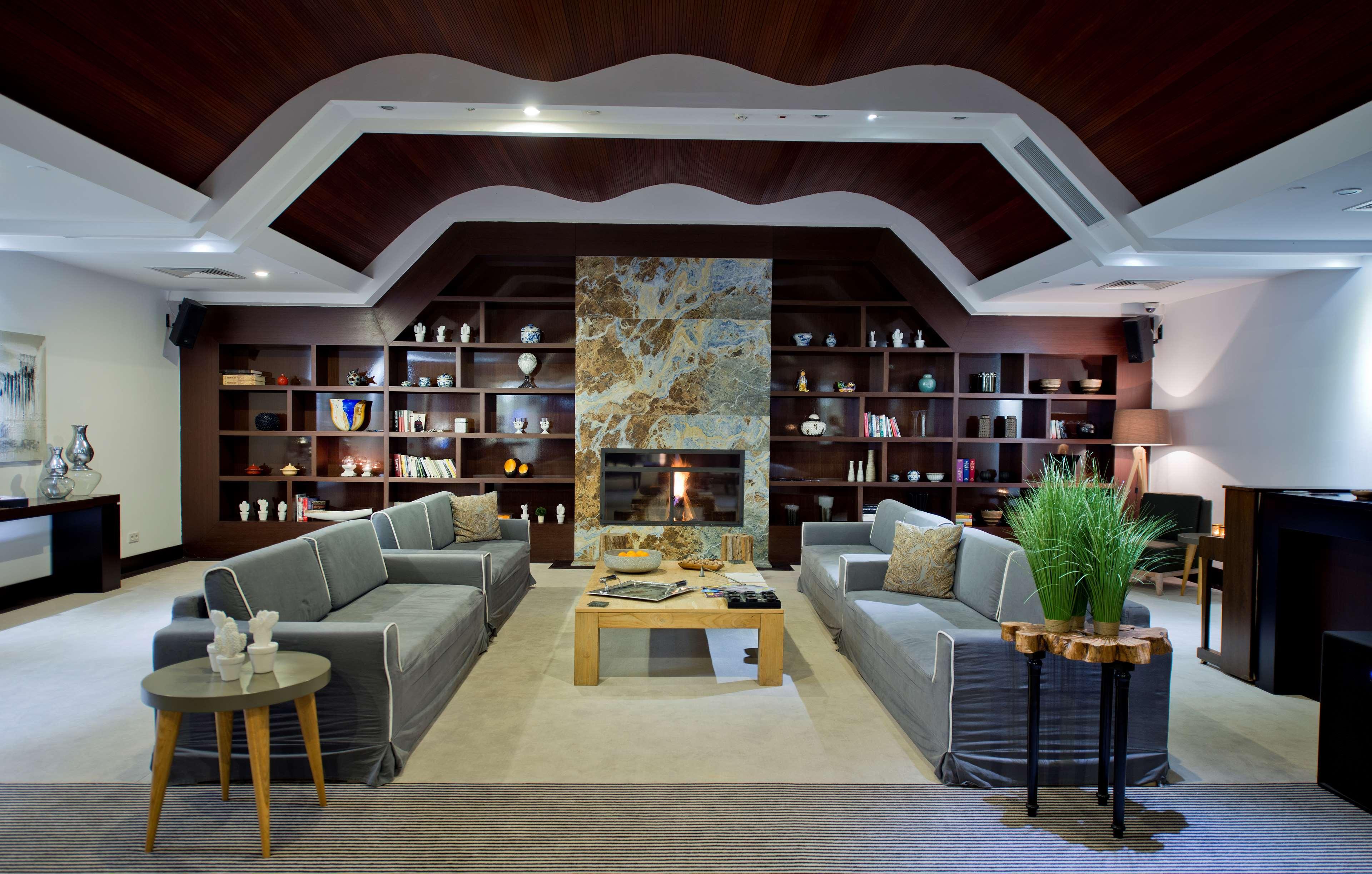 Готель Ramada By Wyndham Bodrum 5*