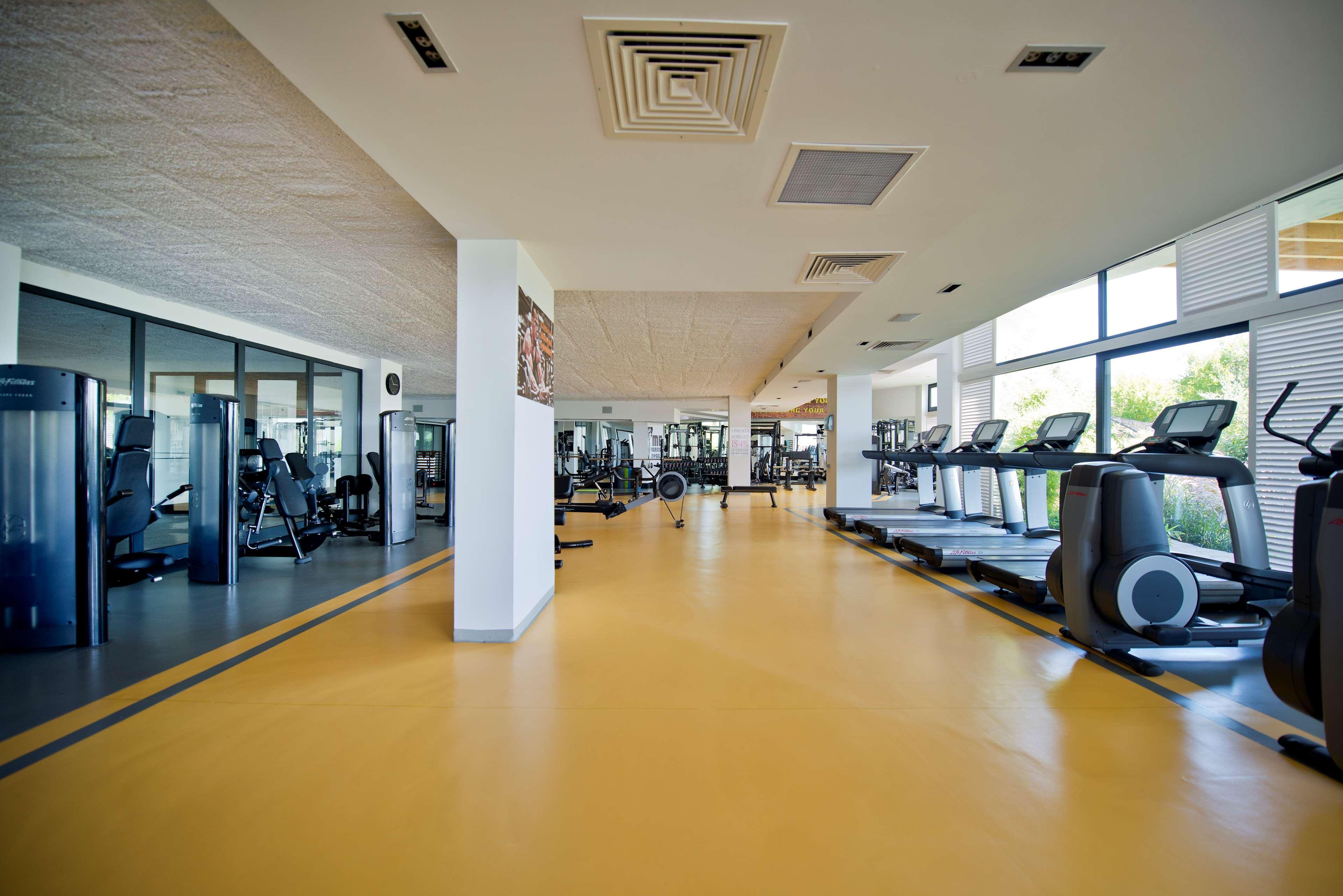 Ramada By Wyndham Bodrum Отель Битез